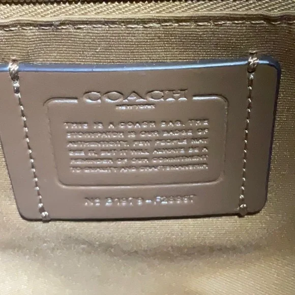 Coach  Leather Bag - Picture 2 of 9